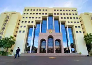 Casablanca : un individu arrêté pour avoir volontairement percuté plusieurs personnes dans un service-drive