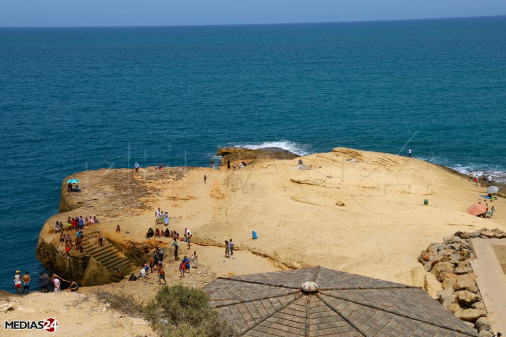 Round up. Égarés en jet skis, 1 ou 2 vacanciers franco-marocains tués par des tirs de garde-côtes algériens près de Saïdia