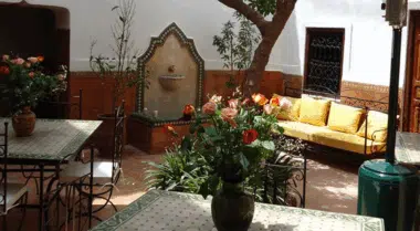 Séisme : les maisons d'hôtes de Marrakech préservées mais des gîtes de montagne sinistrés