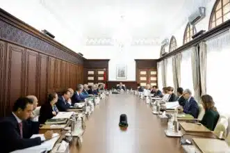 L’aide sociale directe sur la table du gouvernement