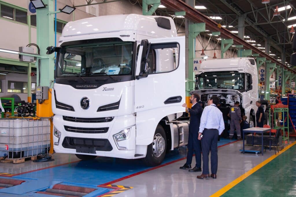 Le chinois Shacman présente le X6000, son camion entièrement assemblé au Maroc
