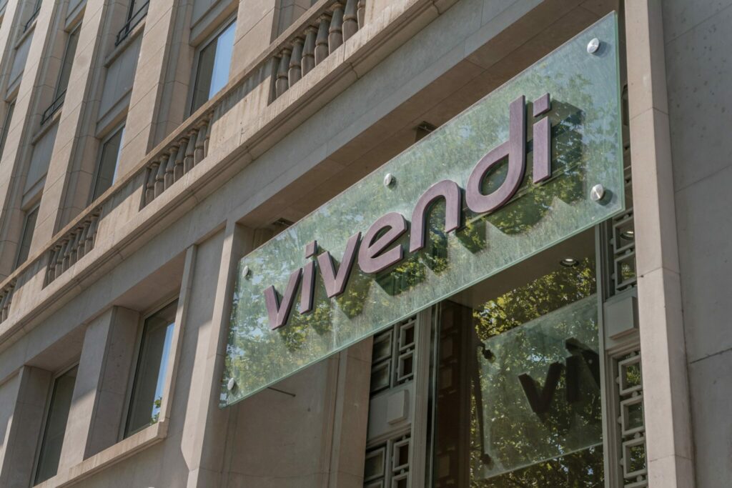 Concurrence. Vivendi s’engage à céder son activité Edition pour débloquer le rachat de Lagardère