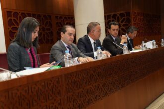 Le gouvernement sursoit à la hausse de la TVA sur l’eau et le transport urbain et maintient le prix de l’électricité