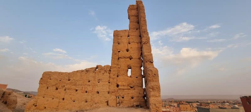 Guelmim. Les portes ouvertes vers la magie du désert Guelmim. Les portes ouvertes vers la magie du désert