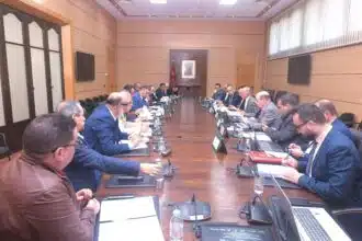 Nouvelle avancée dans les négociations sur le statut unifié de l'enseignement : les accords clés du 18 décembre