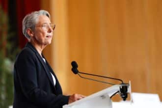 Remaniement en France : Borne a démissionné, Attal en pole position pour lui succéder (AFP)