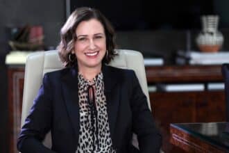 Tourisme: Fatim-Zahra Ammor table sur 15 millions d'arrivées en 2024