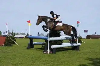 Noor Slaoui, première cavalière marocaine à se qualifier aux épreuves olympiques du concours complet