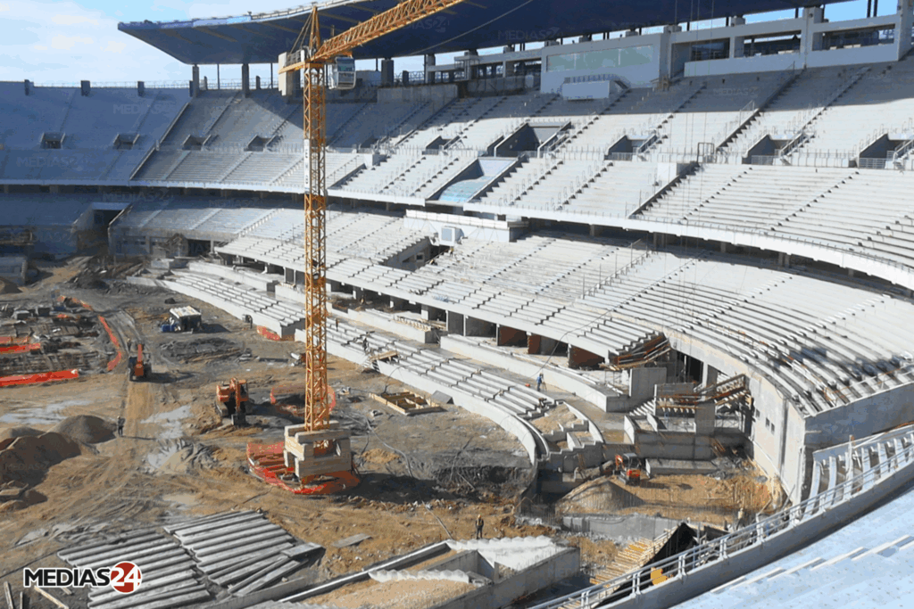 Médias24 sur les chantiers des stades du Mondial 2030 : Tanger (1/4) Médias24 sur les chantiers des stades du Mondial 2030 : Tanger (1/4)