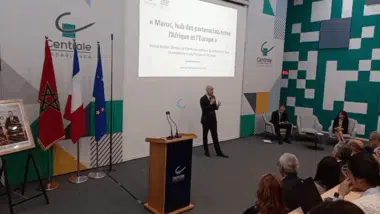 Le ministre délégué français du Commerce à l'Ecole centrale de Casablanca