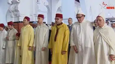 Le Roi accomplit la prière de Aïd Al Adha à Tétouan