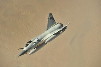 La France autorise le transfert de 30 avions &ldquo;Mirage 2000-9&rdquo; d'Abu Dhabi vers le Maroc (presse espagnole)