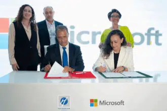 Holmarcom lance AI Institute et signe un partenariat stratégique avec Microsoft