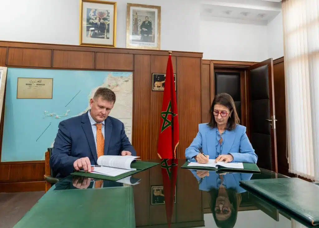 L'ONHYM et Esso signent deux licences de reconnaissance d'hydrocarbures