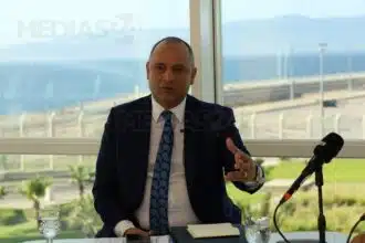 Stratégie industrielle, inflation, emplois, investissements : le point de Ryad Mezzour