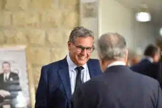 Akhannouch représente le Roi Mohammed VI à la cérémonie d’ouverture des JO de Paris