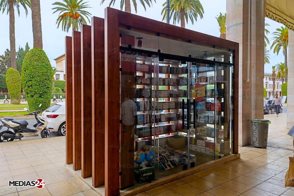 Nouvelles du monde et de soi