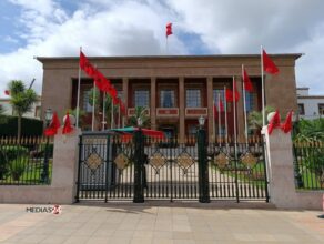 La Chambre des conseillers adopte à la majorité le projet de loi sur la grève