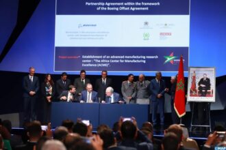Quatre accords pour le développement du sourcing de l’avionneur Boeing
