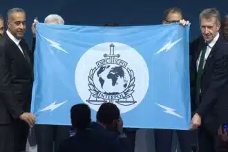 Le Maroc reçoit le drapeau pour accueillir la 93e Assemblée générale d'Interpol