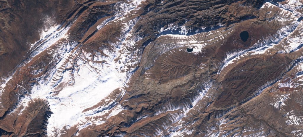 Images satellite et hauteurs des récentes chutes de neige relevées au Maroc