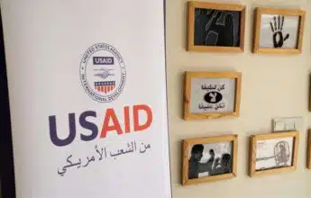 Comment les ONG marocaines pâtissent déjà du gel du financement de l’USAID (Sondage)