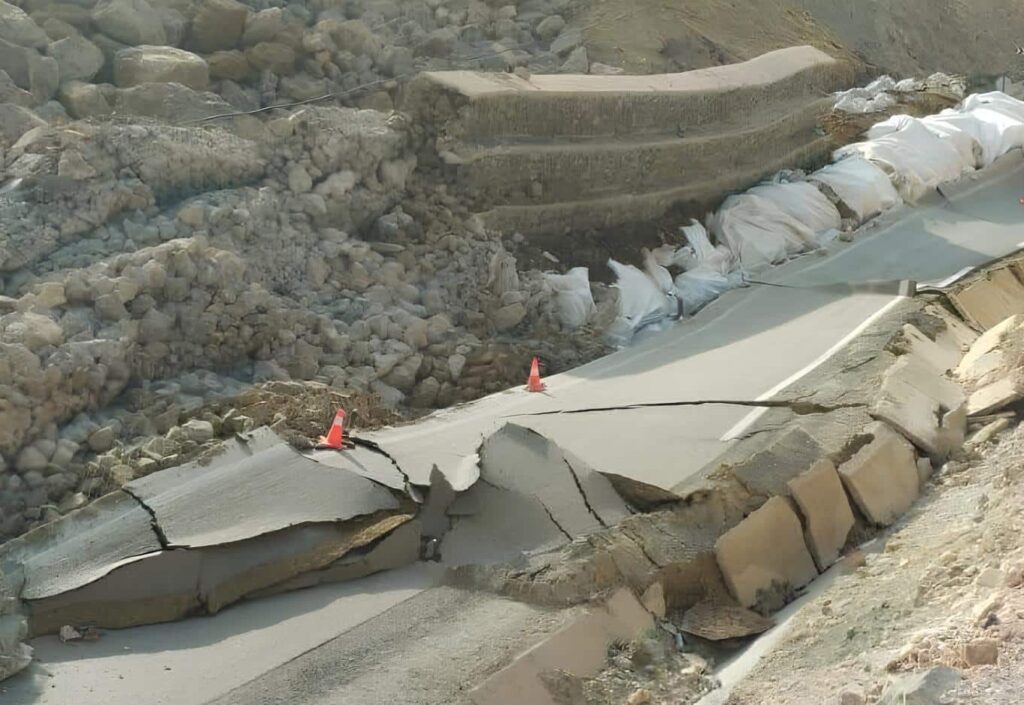 Comment des travaux sur la chaussée ont activé le dernier glissement de terrain entre Jebha et Al Hoceima (Avis d’experts)