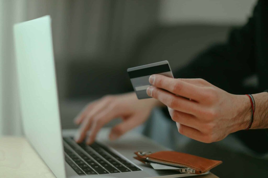 Fuite de cartes bancaires marocaines dans le dark web : ce que révèle une analyse de Cypherleak
