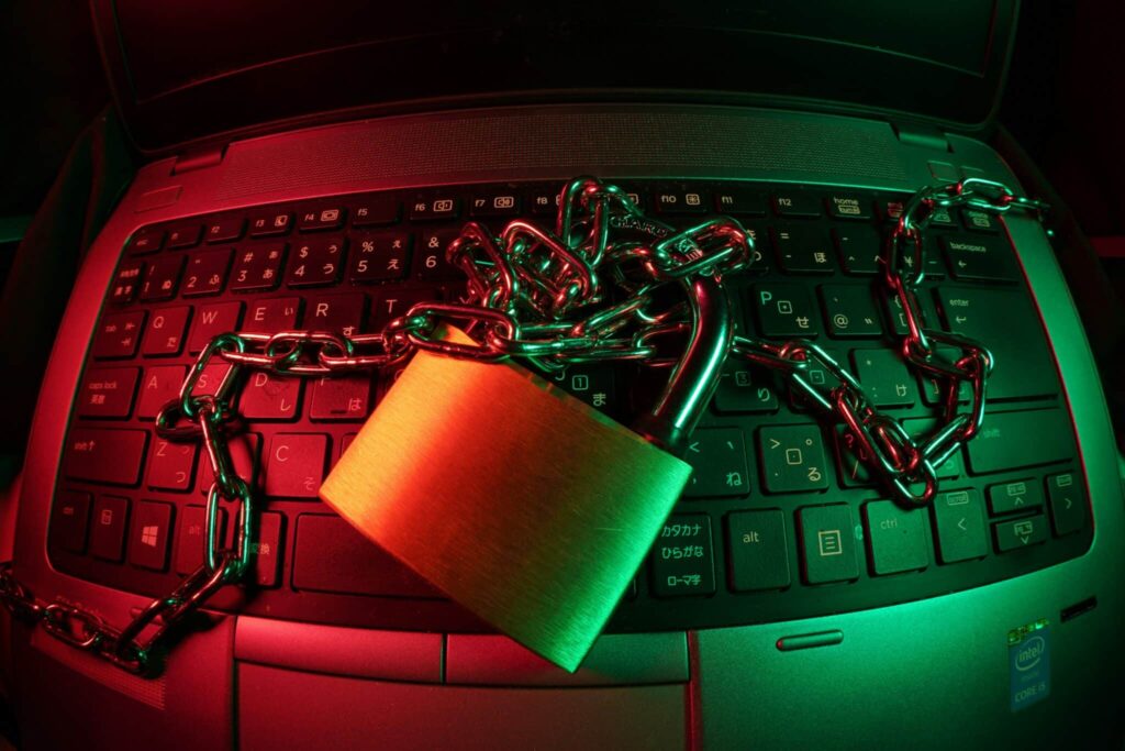 Cybersécurité : les risques et les moyens de protection après une fuite de données (avocate)