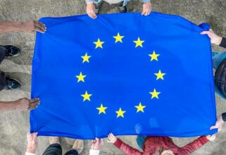 La riposte européenne aux droits de douane de Trump suspendue jusqu’au 14 juillet