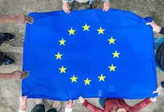 La riposte européenne aux droits de douane de Trump suspendue jusqu’au 14 juillet