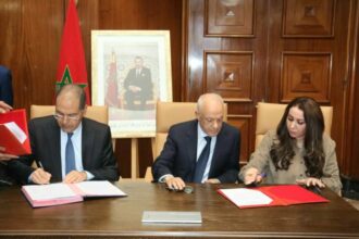 Nouveau pôle technologique à Sidi Othmane : une convention de partenariat signée entre la commune de Casablanca et la CDG