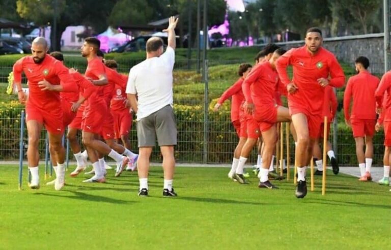 Les joueurs de l'équipe nationale à l'entrainement au Complexe Mohammed VI.