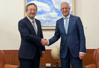 Rencontre entre Mohamed Rabie Khlie et le vice-ministre adjoint aux Affaires étrangères coréen