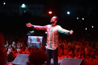 Amine Boudchart : le compositeur qui fait revivre le patrimoine musical en choeur a réuni plus de 200.000 personnes à Mawazine