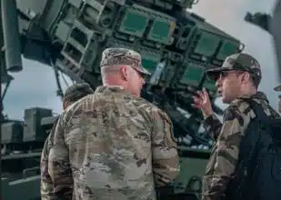 Une délégation militaire marocaine inspecte le système de défense américain Patriot en Allemagne