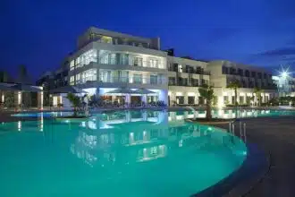 Hôtel Avanti : la direction rejette les accusations syndicales