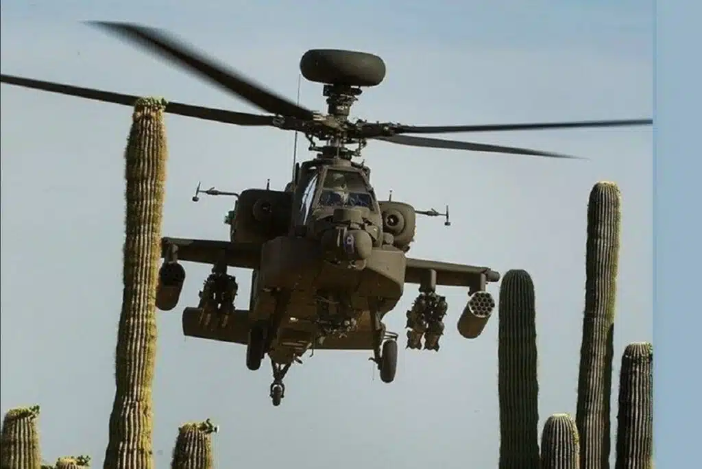 Première apparition au Maroc d’un Apache AH-64E marocain