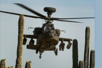 Première apparition au Maroc d’un Apache AH-64E marocain