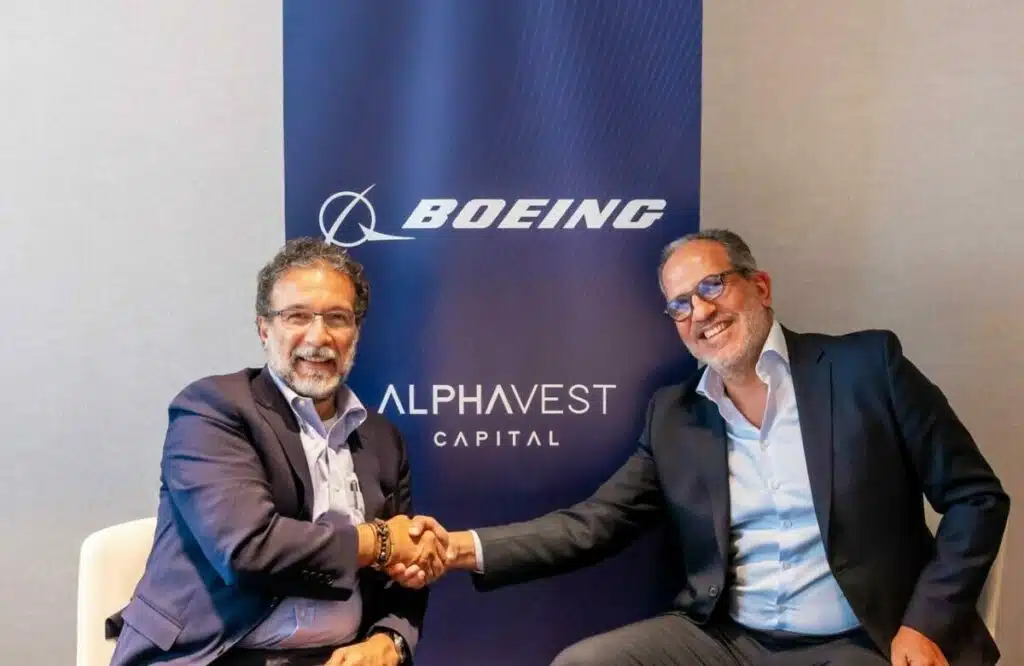 Accord entre Alphavest Capital et Boeing pour la création de centres d'excellence aéronautique au Maroc.