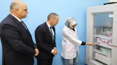 Lancement des services de 200 centres de santé rénovés dans huit régions