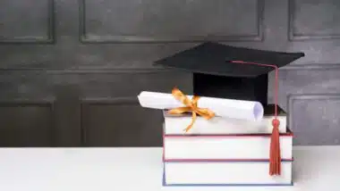 Diplômes étrangers : l'équivalence automatique actée pour cinq pays européens