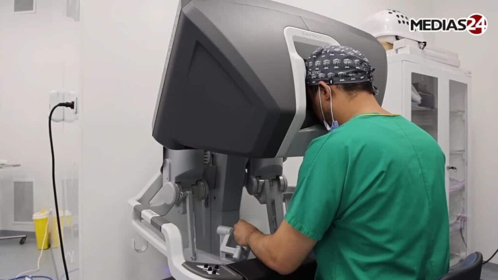 chirurgie robotique FM6SS