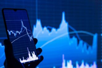 Bourse de Casablanca : regain record d’activité et retour massif des investisseurs individuels au T1-2025