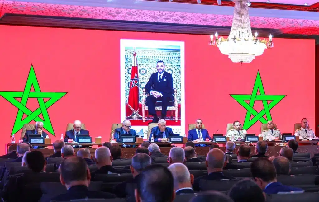 Sécurité, développement et élections : une feuille de route après le discours du Trône