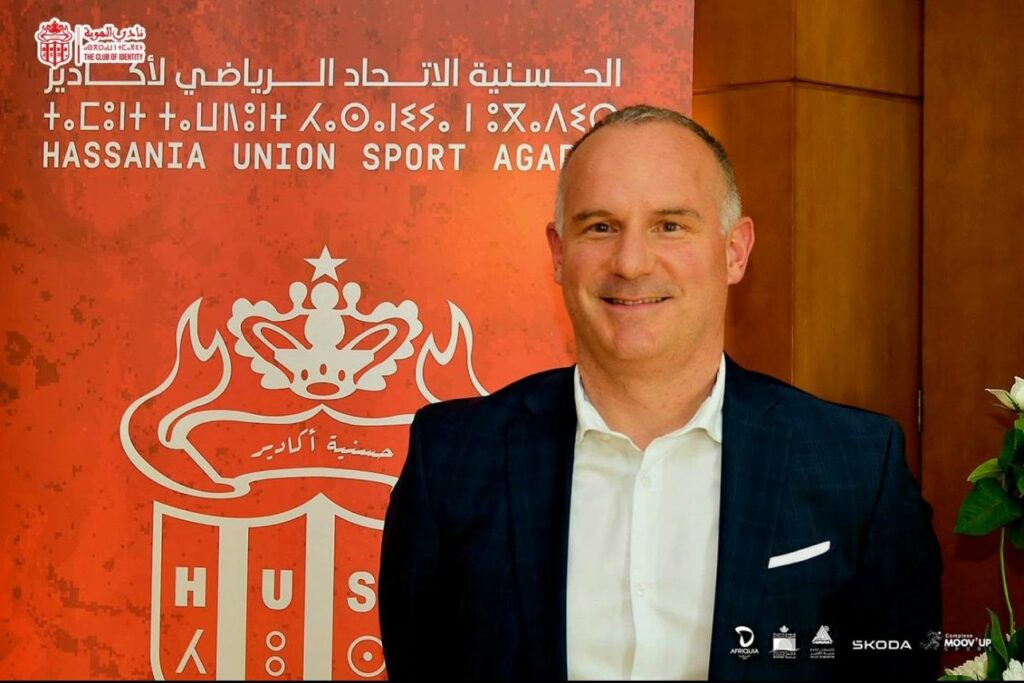 Laurent Déchaux, directeur sportif du HUSA, ambitionne le haut du classement en Botola Pro 2025-2026