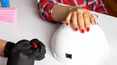 Les vernis et gels pour ongles contenant du TPO désormais interdits au Maroc