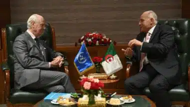 Staffan de Mistura en pourparlers à Alger