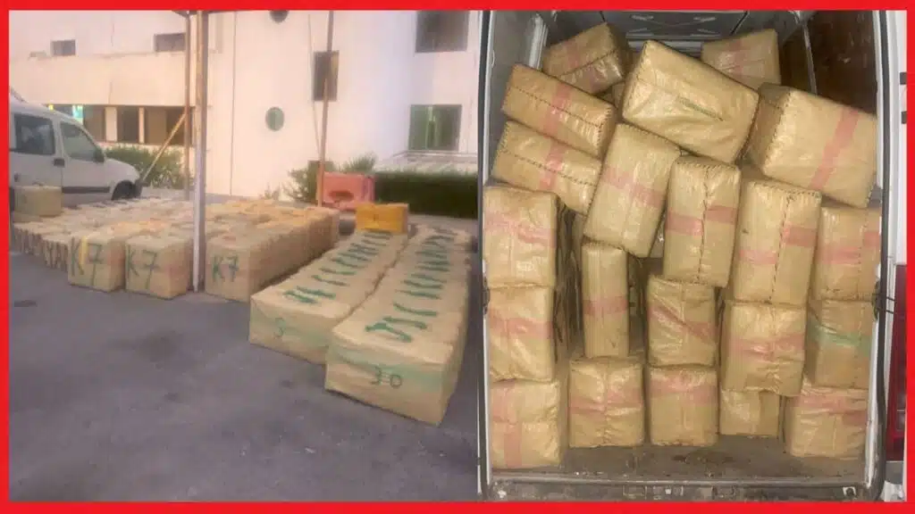 Résine de cannabis (chira) saisie (4 725 kg) dissimulée dans une voiture utilitaire immatriculée à l'étranger.