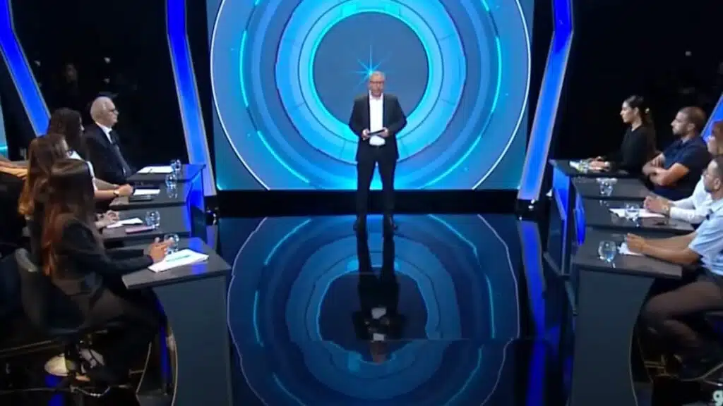 Entre défense du bilan et reconnaissance d’un malaise généralisé, les responsables politiques peinent à convaincre (débat)